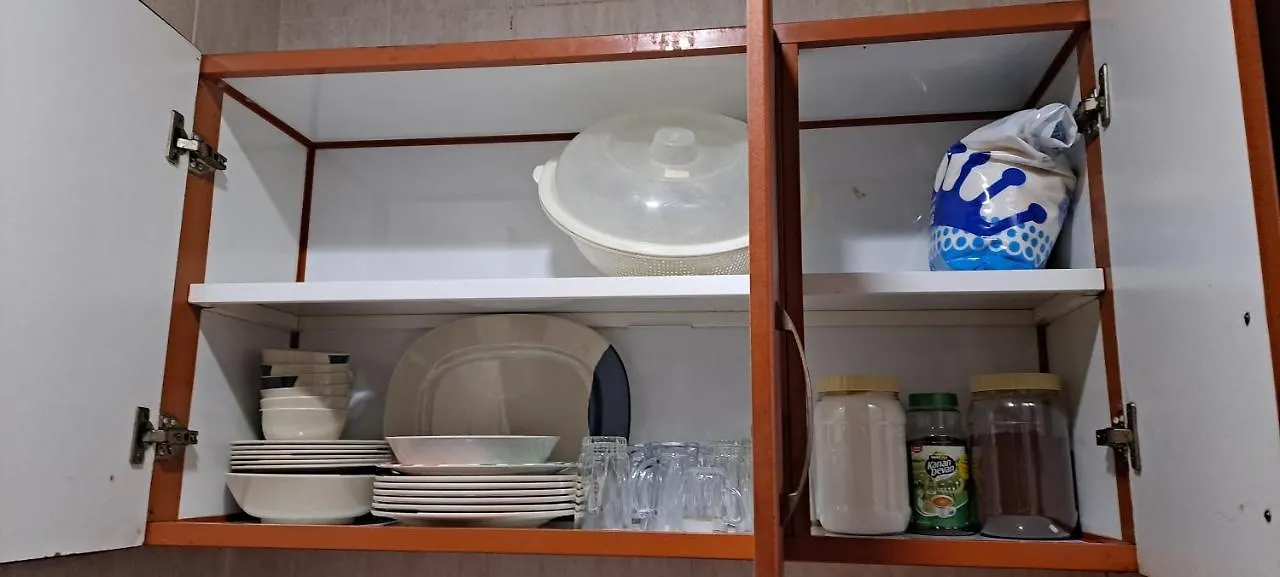 Homestay Private Room - Apartment Sharjah